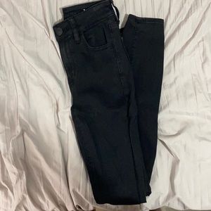 American Eagle black skinny jeans
